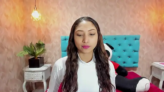 MadelineDoll online show from March 5, 2026, 2:35 pm