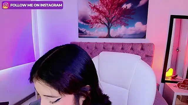 Emma monserrat online show from September 29, 2025, 8:14 pm