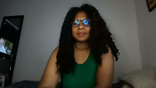 Ivon-09 online show from November 30, 2025, 11:22 am