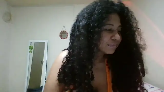 Snapshot of Ivon-09 chatting on May 16, 2026, 1:10 pm Ivon-09 online show from May 16, 2026, 1:10 pm