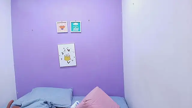 Snapshot of veronica_sinner_ chatting on March 18, 2025, 11:55 am veronica sinner online show from March 18, 2025, 11:55 am