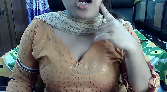 SweetGirlRani143 online show from March 19, 2025, 8:54 pm
