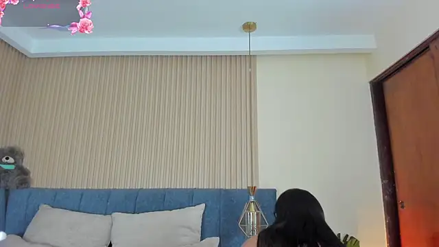 kathecute   online show from May 27, 2026, 1:37 am