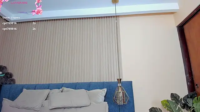 Snapshot of kathecute__ chatting on March 6, 2026, 1:44 am kathecute online show from March 6, 2026, 1:44 am