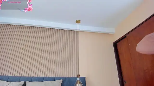 Snapshot of kathecute__ chatting on February 5, 2026, 1:45 am kathecute online show from February 5, 2026, 1:45 am