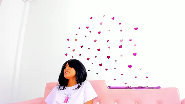 Julieta turner  online show from February 25, 2025, 6:33 pm