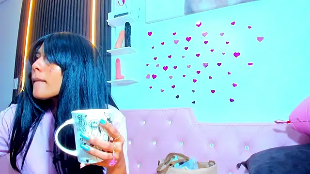 Julieta turner  online show from February 20, 2025, 12:15 pm