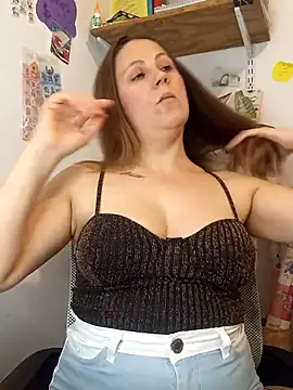 SofiEstevez online show from November 12, 2025, 2:54 pm