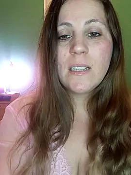 SofiEstevez online show from October 8, 2025, 6:30 pm