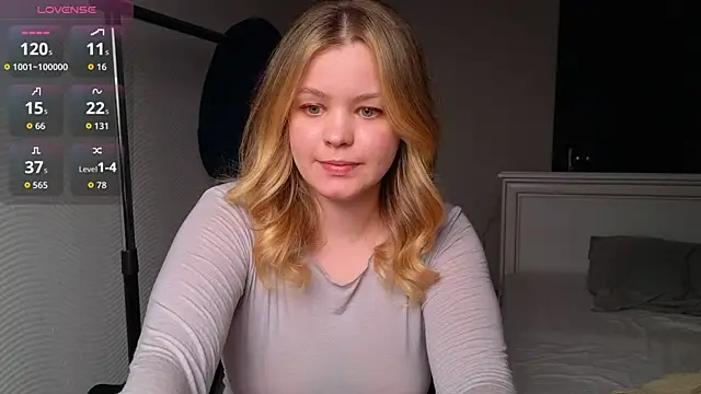 Snapshot of Milana15 chatting on May 9, 2026, 2:42 pm Milana15 online show from May 9, 2026, 2:42 pm