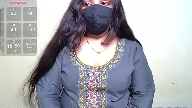 Snapshot of sindhu_22 chatting on October 21, 2025, 4:50 pm sindhu 22 online show from October 21, 2025, 4:50 pm