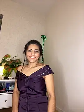 Snapshot of Chanel_shaw chatting on November 11, 2025, 9:53 pm Chanel shaw online show from November 11, 2025, 9:53 pm