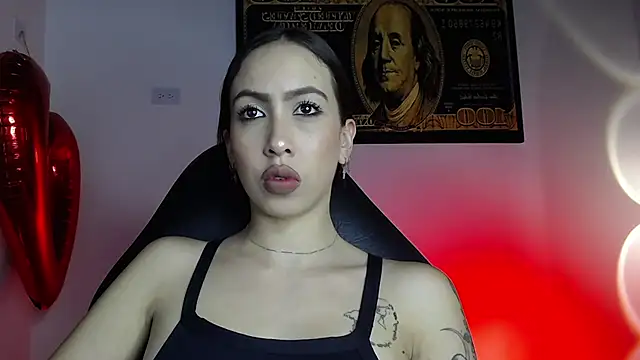 Snapshot of scarlett_buttock chatting on March 5, 2025, 6:56 pm scarlett buttock online show from March 5, 2025, 6:56 pm