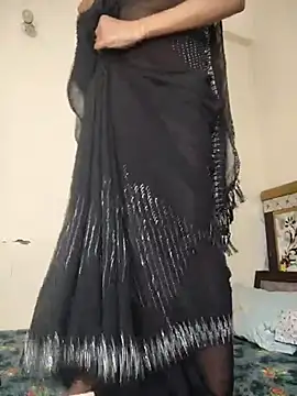 Snapshot of Raat_ki_rani_ chatting on March 13, 2025, 2:44 pm Raat ki rani online show from March 13, 2025, 2:44 pm