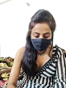 Snapshot of Raat_ki_rani_ chatting on January 10, 2025, 12:06 am Raat ki rani online show from January 10, 2025, 12:06 am