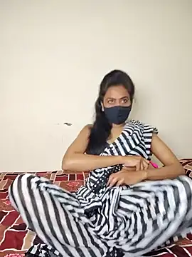 Snapshot of Raat_ki_rani_ chatting on January 9, 2025, 6:04 pm Raat ki rani online show from January 9, 2025, 6:04 pm