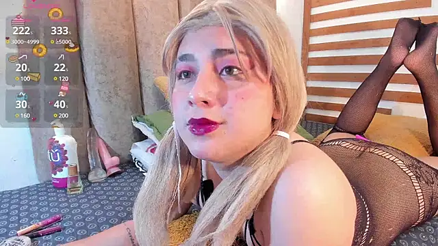 Snapshot of saraa_cute2 chatting on December 5, 2024, 7:11 pm saraa cute2 online show from December 5, 2024, 7:11 pm