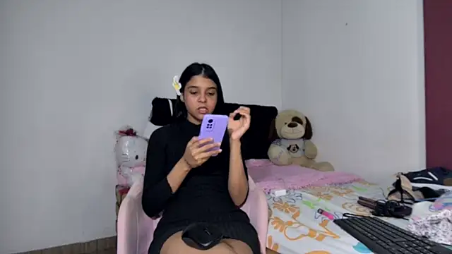 Michi sexy online show from July 16, 2026, 2:25 pm