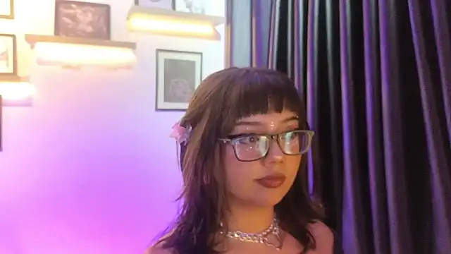 missy taylor  online show from May 22, 2026, 12:41 am