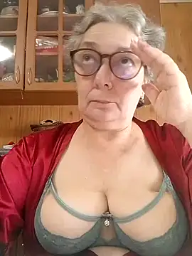 IrinaSweet54 online show from November 1, 2025, 8:19 am