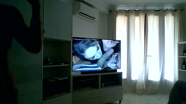 Snapshot of bobotatto chatting on July 18, 2026, 9:40 am bobotatto online show from July 18, 2026, 9:40 am