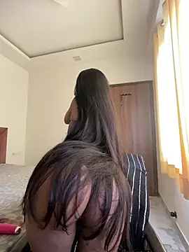 Snapshot of miss_lina chatting on February 2, 2025, 11:29 am miss lina online show from February 2, 2025, 11:29 am