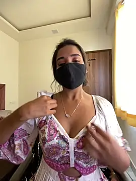 Snapshot of miss_lina chatting on February 15, 2025, 4:58 am miss lina online show from February 15, 2025, 4:58 am