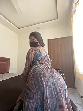 Snapshot of miss_lina chatting on February 16, 2025, 5:15 am miss lina online show from February 16, 2025, 5:15 am