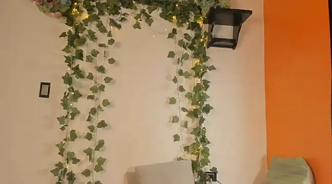 Cataleya19   online show from March 5, 2025, 3:40 pm