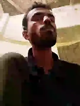 Snapshot of MDROBEL007 chatting on January 22, 2025, 5:38 pm MDROBEL007 online show from January 22, 2025, 5:38 pm