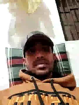 Snapshot of MDROBEL007 chatting on January 31, 2025, 11:46 am MDROBEL007 online show from January 31, 2025, 11:46 am