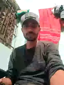 Snapshot of MDROBEL007 chatting on December 26, 2024, 10:37 am MDROBEL007 online show from December 26, 2024, 10:37 am