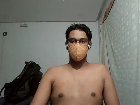 brownguy1234 online show from February 7, 2025, 2:26 pm