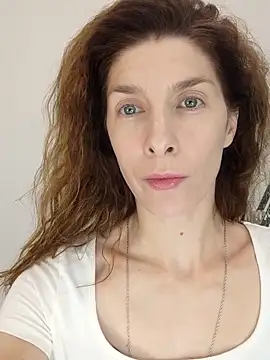 Snapshot of YourSuperModel chatting on November 5, 2025, 2:42 pm YourSuperModel online show from November 5, 2025, 2:42 pm