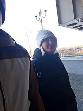 Snapshot of -Schweppes- chatting on December 13, 2024, 9:13 am -Schweppes- online show from December 13, 2024, 9:13 am