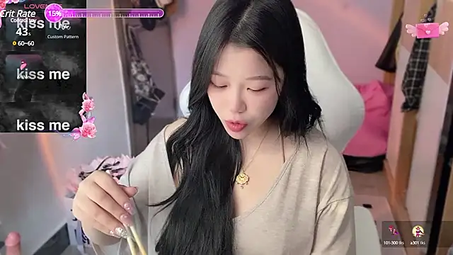 xiSSts online show from March 23, 2025, 12:58 am