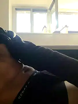 Snapshot of XiaaaaaaV chatting on January 1, 2025, 1:37 pm XiaaaaaaV online show from January 1, 2025, 1:37 pm