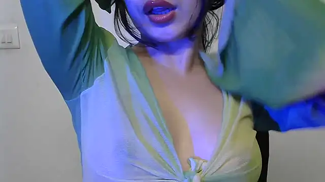 amrita2210 online show from March 24, 2026, 7:58 pm