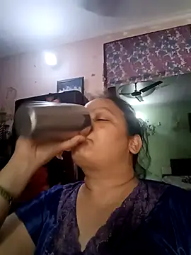 Kavya kapoor online show from May 11, 2026, 4:03 am