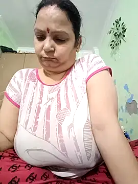 Kavya kapoor online show from October 11, 2025, 7:42 am