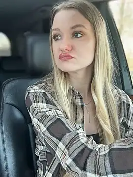 Devill Angel  online show from March 23, 2025, 6:37 am