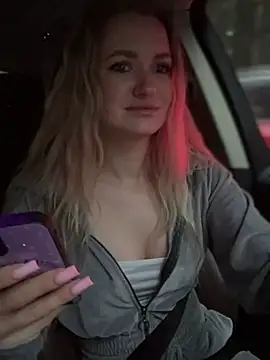 Devill Angel  online show from February 27, 2025, 5:07 am