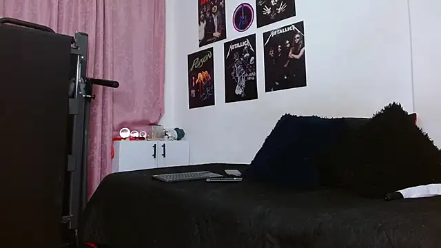 Snapshot of scarlett__morgan chatting on September 13, 2025, 11:10 am scarlett morgan online show from September 13, 2025, 11:10 am