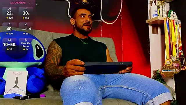 ERIC HARRISON online show from February 7, 2026, 3:03 am