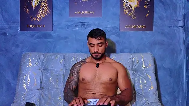 ERIC HARRISON online show from October 13, 2025, 8:43 pm