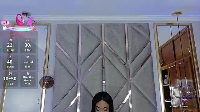 Lola King online show from October 30, 2025, 11:56 pm