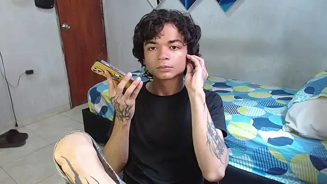 Snapshot of Lovebeng_ chatting on April 8, 2026, 8:21 pm Lovebeng online show from April 8, 2026, 8:21 pm