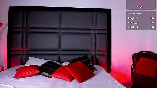 SaraDreamss online show from February 9, 2026, 1:20 pm