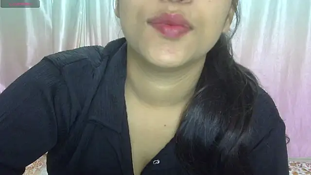 Snapshot of Preeti-Sexy chatting on March 19, 2026, 6:13 am Preeti-Sexy online show from March 19, 2026, 6:13 am