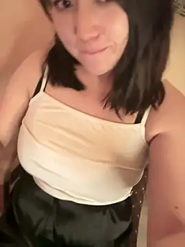 JoyFulLicss online show from January 3, 2025, 11:44 pm